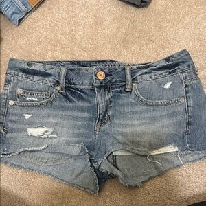 American Eagle Outfitters Blue Jean Shorts Distressed Mid-Thigh